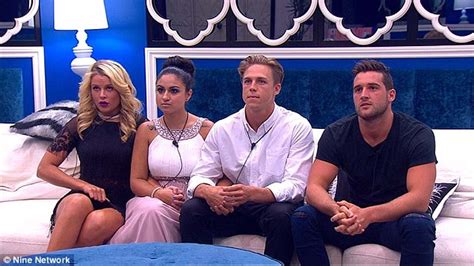 Big Brother Australias Ryan Travis And Skye Fight It Out To Win Daily Mail Online