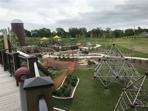 10 Plus Awesome Playgrounds Around St Louis