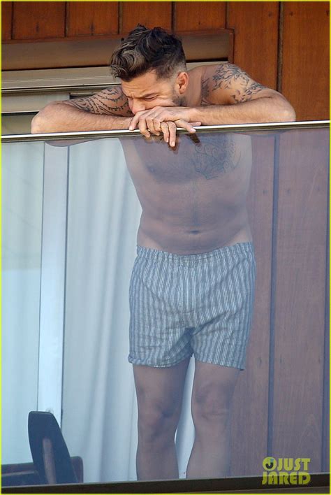 Ricky Martin Goes Shirtless In Only His Boxers Photo 3071811 Ricky