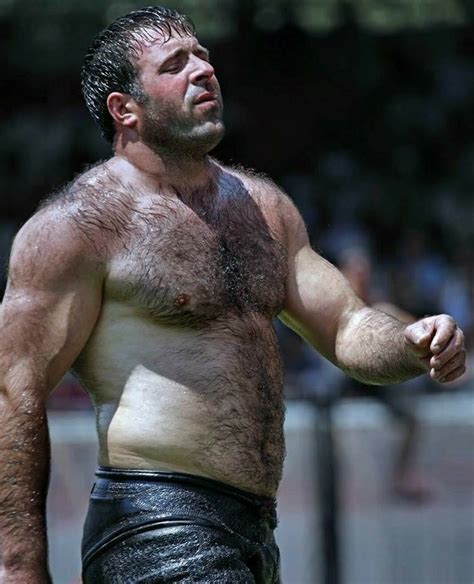 Hairy Hunks Hairy Men Bearded Men Body Builder Bart Muscle Bear