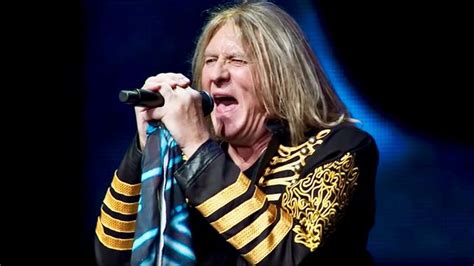 Def Leppard Watch Rocket Hysteria At The O2 From Upcoming London