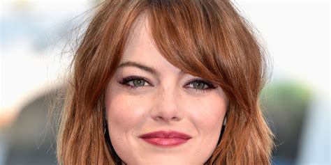 Emma Stone Cuts Her Hair Emma Stone Debuts A Short Cropped Bob Hairstyle