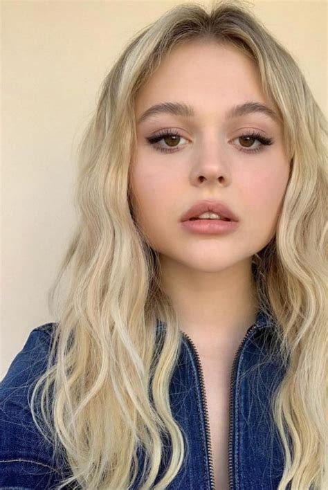 Emily Alyn Lind On The Set Of A Photoshoot Hawtcelebs