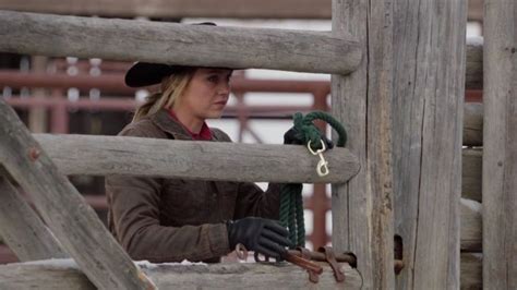 Heartland Amber Marshall Opens Up About Amy S Heartbreaking Loss Video