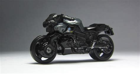 The various bmw bikes all over the world varies from 310cc which to all the way till 1800cc. Best Motorcycle 2014: First Look: 2014 Hot Wheels BMW ...