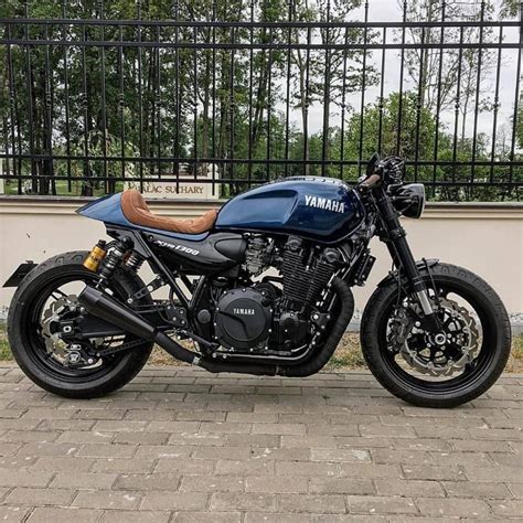 New cafe racer yamaha xsr 900. Yamaha XJR 1300 Cafe Racer : MotorcyclePorn