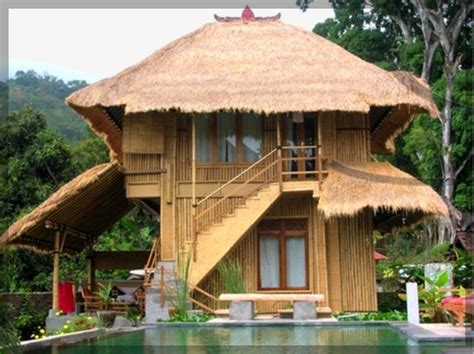 Jika kamu kebetulan tinggal di dataran rendah, rumah bambu. 45 Desain Rumah Bambu Sederhana Semi Modern - Rumahku Unik