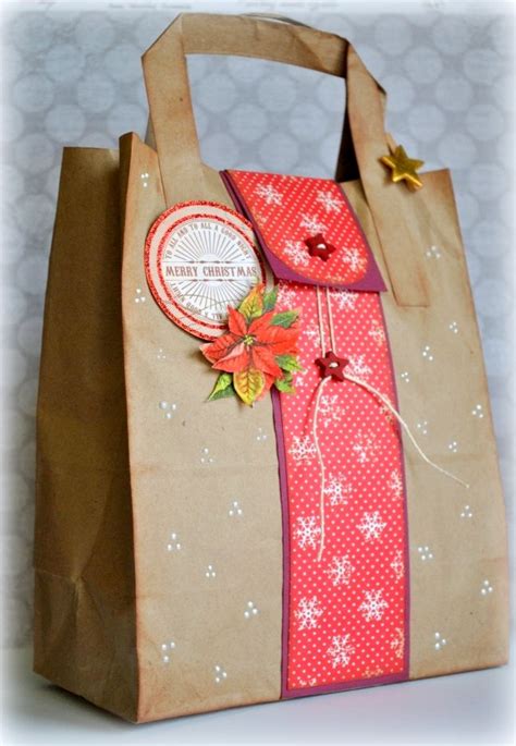We put together a super easy tutorial on how to decorate a palin paper gift bag. idea for decoration bag ♥ | Packaging | Pinterest | Bags ...