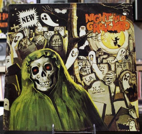 Spooky Vinyl Halloween Records Diy Halloween Art Haunted House
