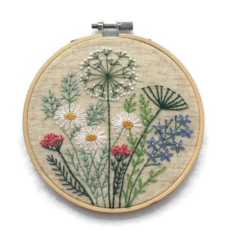 13 Flower Embroidery Patterns To Inspire Your Spring