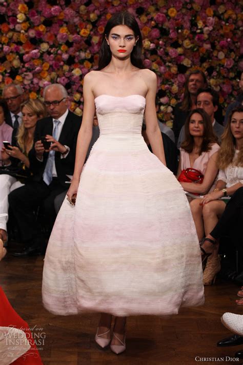 Christian Dior Fall 2012 Couture Wedding Inspirasi Page 2