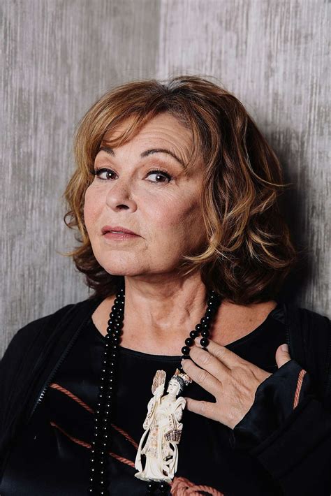 Sitcom ‘roseanne Canceled By Abc Hours After Racist Tweet By Barr