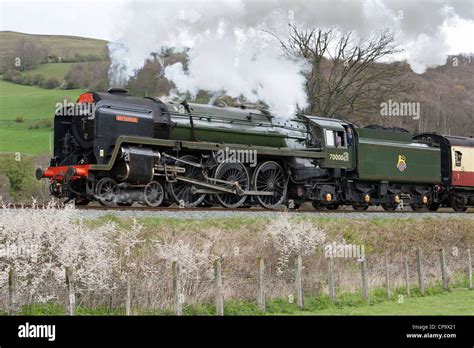 Steam Train Side View Passenger Hi Res Stock Photography And Images Alamy