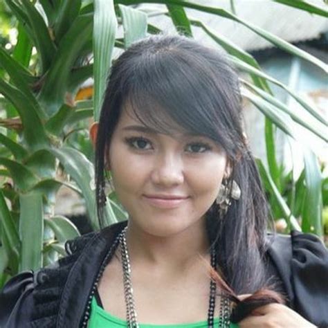 Hitam putih janji kita menunggu. Tetap Dalam Jiwa - Versi Koplo Via Vallen by ...