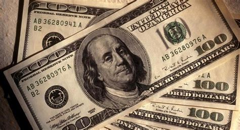 Benjamin Franklin 100 Dollar Bill