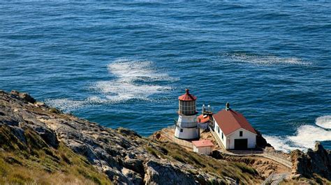 21 Pretty Lighthouses In California You Should Visit At Least Once