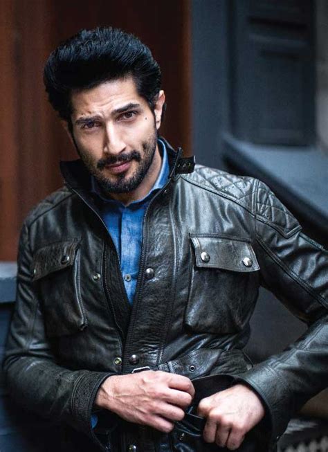10 Hottest Pakistani Men With Sexy Beards Who Are Nailing