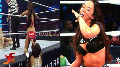 Top WWE Divas Wardrobe Malfunctions That Will Shocked You YouTube