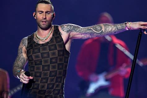 Super Bowl Meme Maroon 5 Singer Adam Levines Tank Top Steals Show