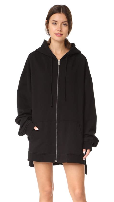 Oversized cozy zip up hoodie in white with two pockets, and a drawstring hood. Hudson Jeans Fleece Oversized Zip Up Hoodie Dress in Black ...