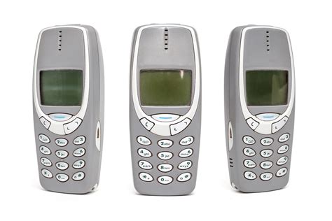 Legendaarinen Nokia 3310 Palaa Kotimikrofi
