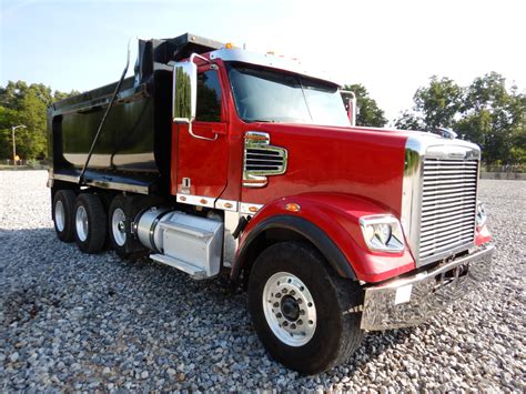 2017 Freightliner Sd122 Dump Truck Jm Wood Auction Company Inc