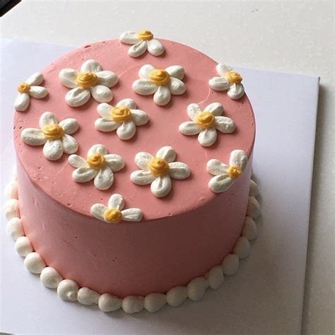 𝟏𝟔𝟎𝟑 🧃 On Twitter Pretty Birthday Cakes Frog Cakes Cute Birthday Cakes