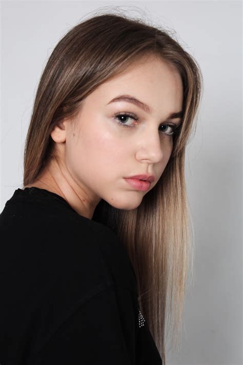 Yana B ⋆ Модельне агентство Elite Models Ukraine