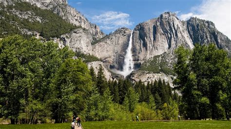 Discover The Majestic Scenery Of Yosemite National Park