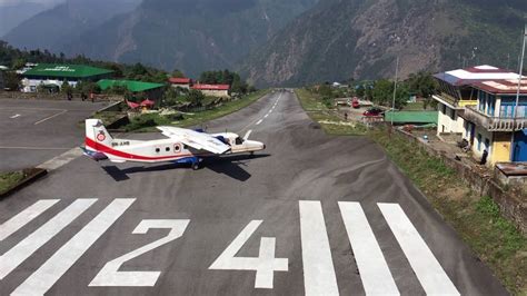 Landing And Take Off Lukla Airport Nepal 2016 Youtube