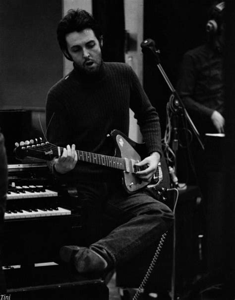 Paul During Ram Album Sessions 1971 Paul Mccartney Beatles The