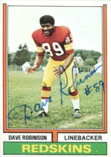 1974 Topps Dave Robinson Football autographed trading card | Football