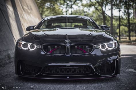 I denna video ser ni ett smakprov av bmw m4 cs! BMW M4 Convertible on Stylish CSM5 Rims By Concept One — CARiD.com Gallery