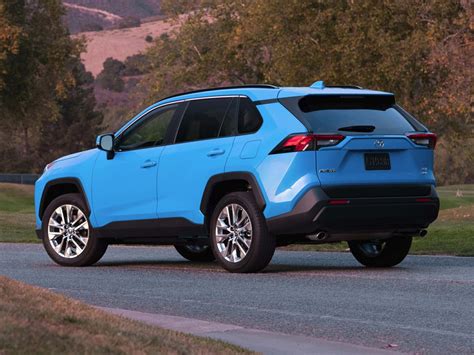 Official 2021 toyota rav4 site. 2021 Toyota RAV4 Deals, Prices, Incentives & Leases ...