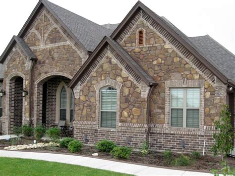 Manitowish Natural Stone Veneer Residential Rustic Exterior Other
