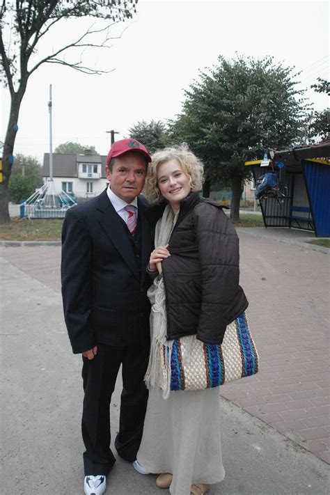 Ranczo nie wróci, a my rozbiegliśmy się po innych produkcjach. Marta Chodorowska wróciła na salony! Gwiazda serialu ...