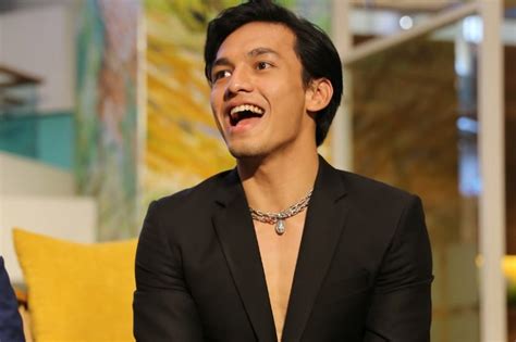 Reza rahadian, maudy ayunda, jefri nichol, aghniny. Tertangkap Akibat Kasus Narkoba, Jefri Nichol Jadi ...