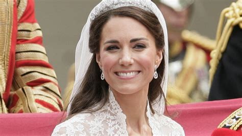 Shocking Item Prince Harry Gave Kate Middleton During Wedding To Prince