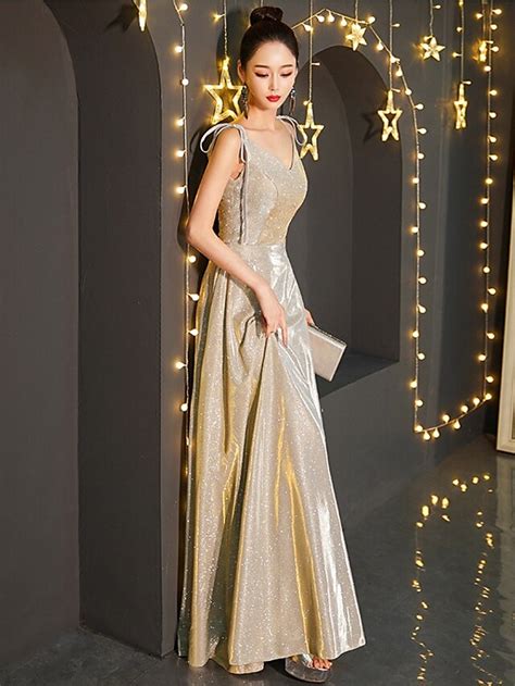 A Line Glittering Elegant Prom Formal Evening Dress V Neck Sleeveless