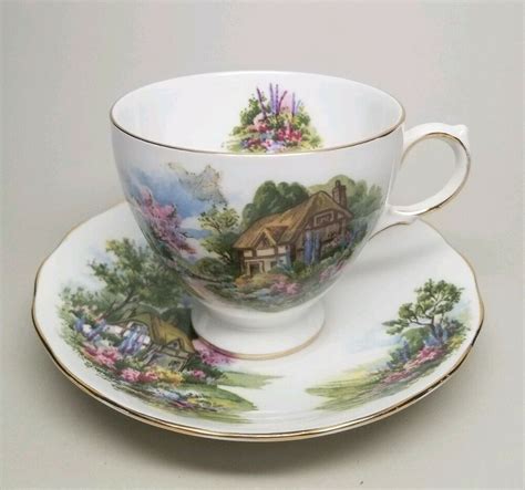 Royal Vale Bone China England Cup And Saucer Thatched Cottage Scene 7382