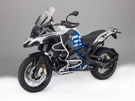 Review Of Bmw R 1200 Gs Adventure 2018 Pictures Live Photos