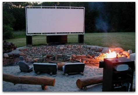 Des inspirations pour se bâtir un romantique petit cinéma maison