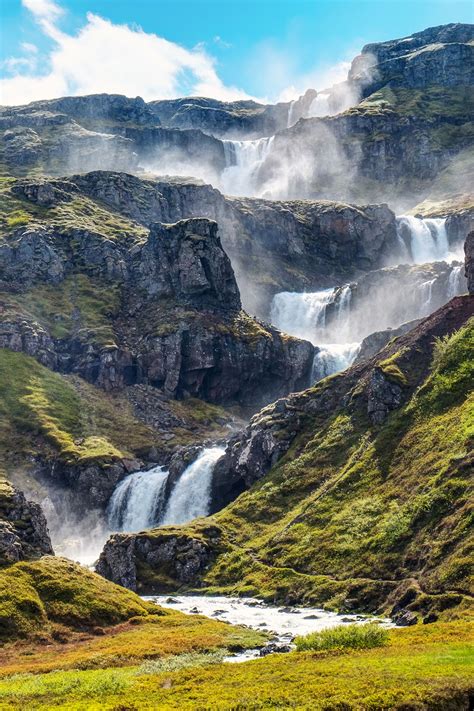 Klifbrekkufossar Waterfall Beautiful Places To Travel Iceland