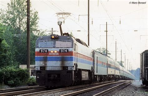 the general electric e60 was the first new electric locomotives purchased by amtrak design