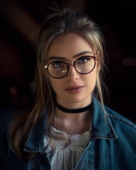 Geek Glasses Cute Glasses Girls With Glasses People With Glasses Cat Eye Colors Fashion Eye