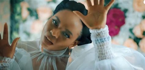 Yemi Alade Reaches For New Levels Of Sexy In New Video For “shake