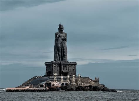 Thiruvalluvar Statue Kanyakumari India Top Attractions Things To