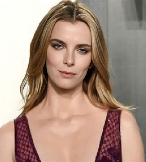Betty Gilpin Actress Age Height Weight Videos Biography Wikipedia And More