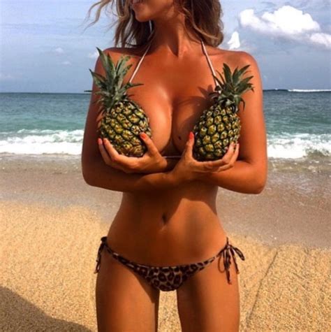 Summer Trend Pineapple Boobs 25 Pics