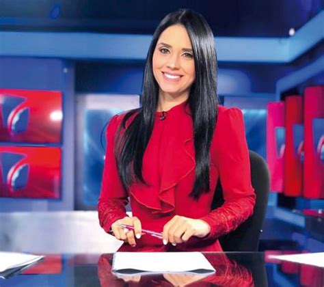 picoteando el espectaculo la presentadora de noticias yinette then comprés dice “la capacidad